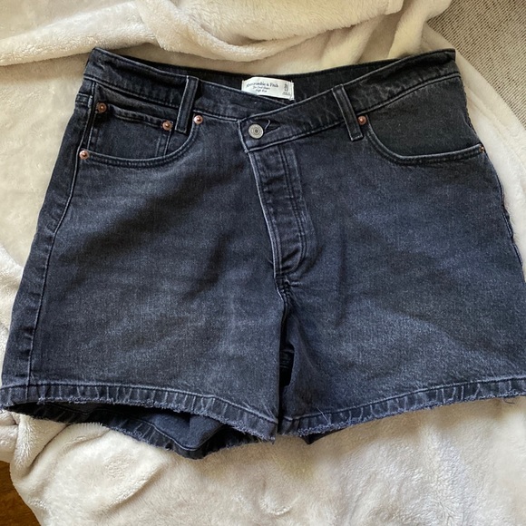Abercrombie & Fitch Shorts Abercrombie High Rise Dad Shorts Poshmark